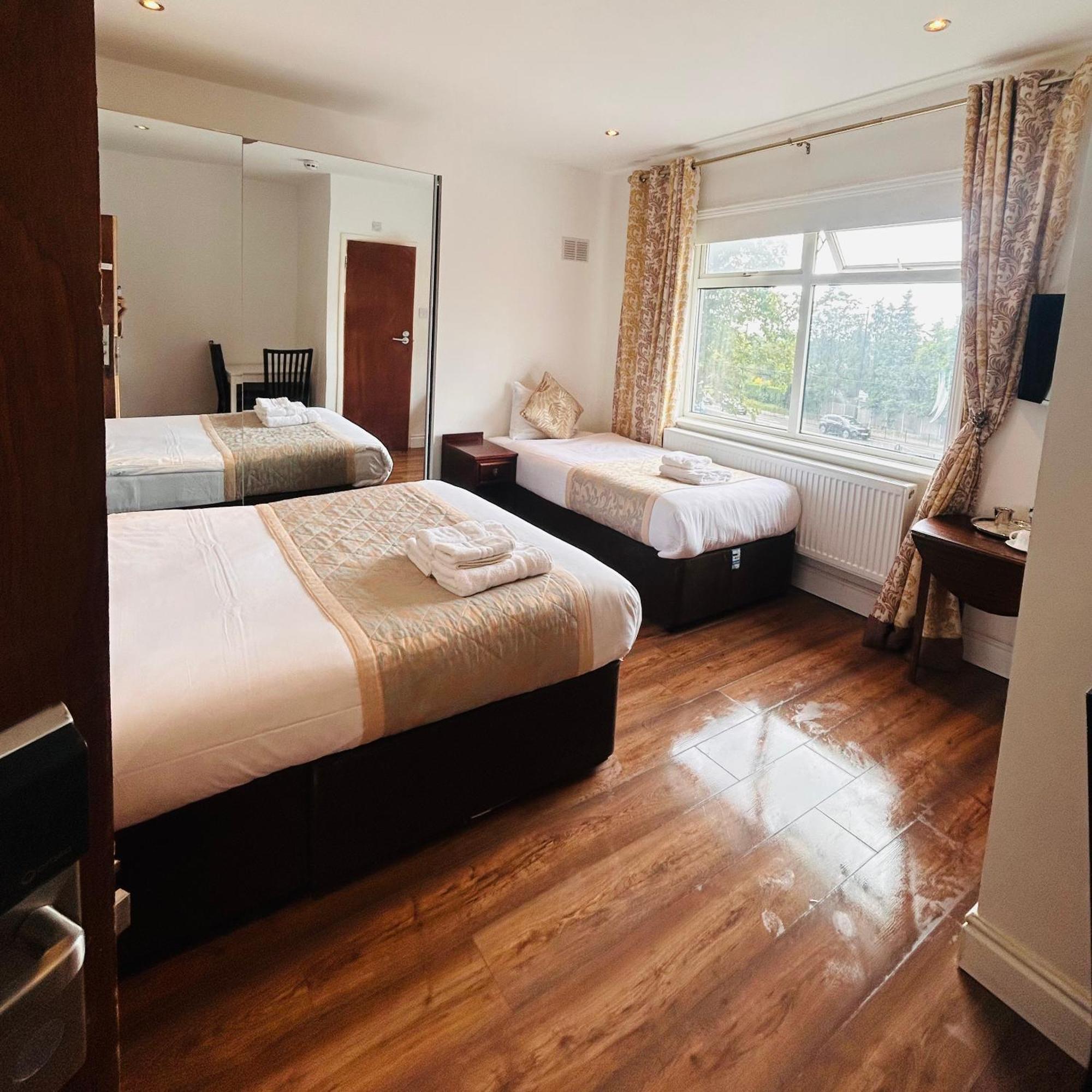 Sinai Hotel London Exterior photo