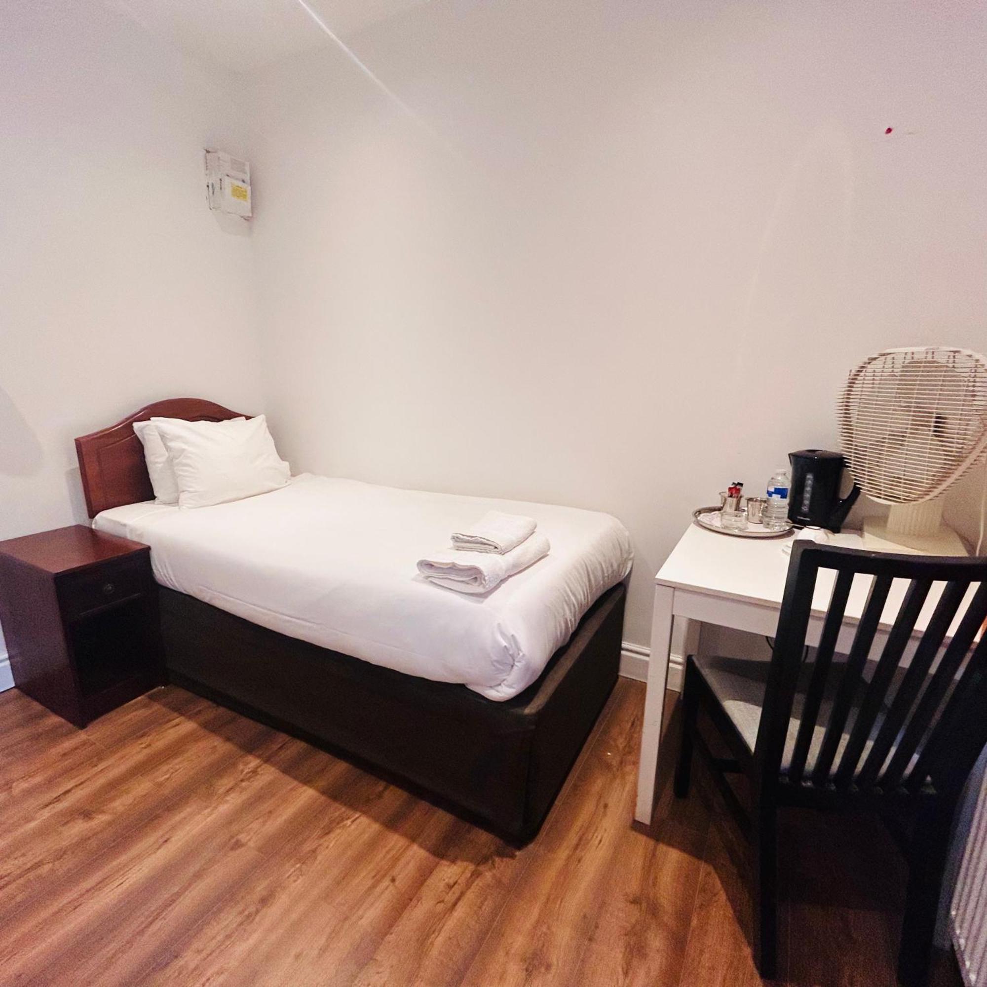Sinai Hotel London Exterior photo